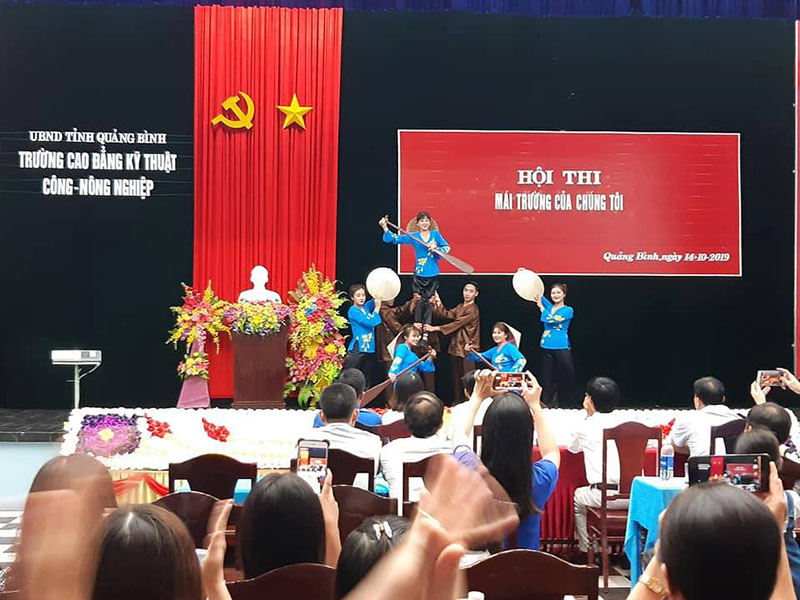 Hội thi “Mái trường của chúng tôi”
