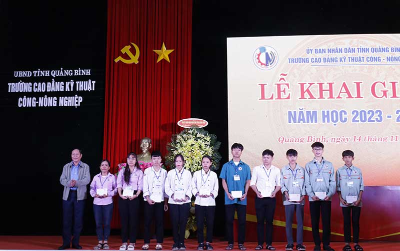khaigiang10