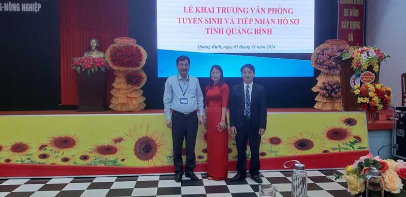 Lễ khai trương văn phòng và ký kết hợp tác