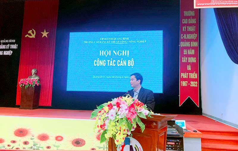 Hội nghị công bố quyết định về công tác cán bộ