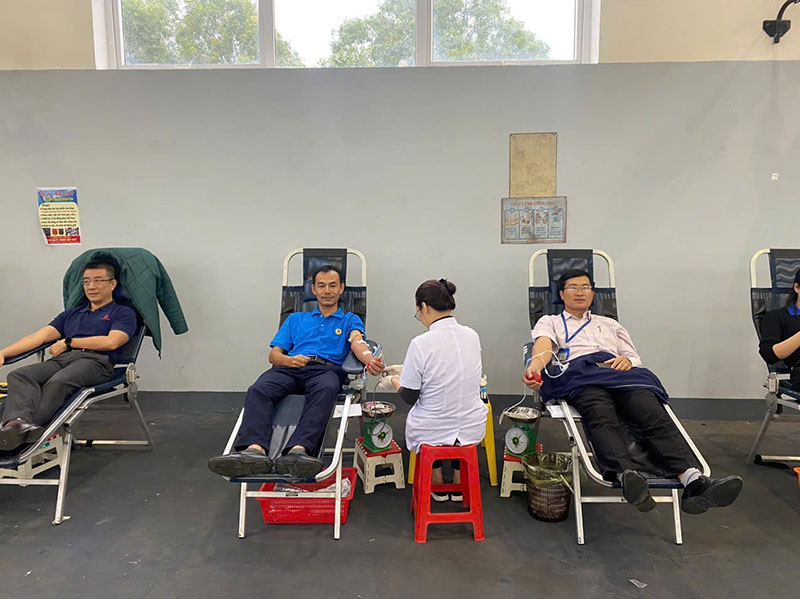 NGÀY HỘI HIẾN MÁU TÌNH NGUYỆN LẦN THỨ HAI NĂM 2024 TẠI TRƯỜNG CAO ĐẲNG KỸ THUẬT CÔNG - NÔNG NGHIỆP QUẢNG BÌNH