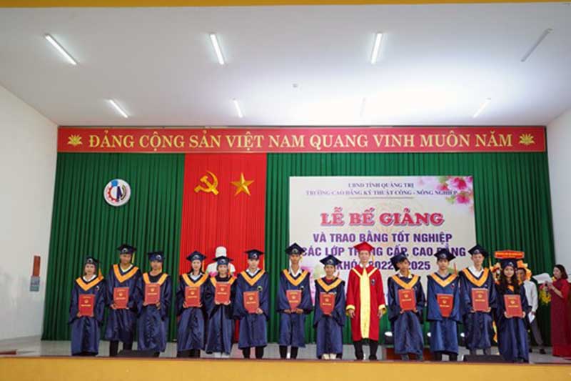 bg4