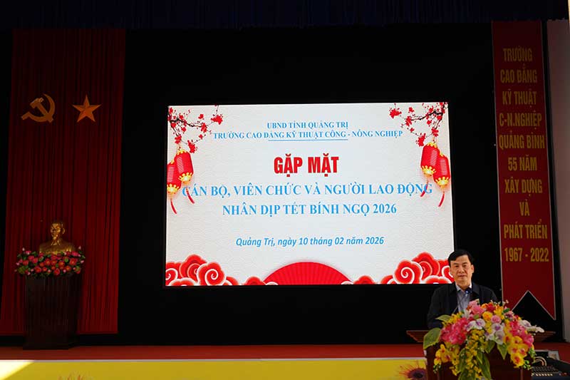 Gặp mặt viên chức và người lao động nhân dịp Tết Bính Ngọc 2026