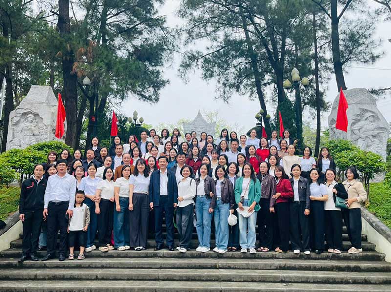 “HÀNH TRÌNH VỀ NGUỒN” KỶ NIỆM 116 NĂM NGÀY QUỐC TẾ PHỤ NỮ 8/3 VÀ 1986 NĂM NGÀY KHỞI NGHĨA HAI BÀ TRƯNG
